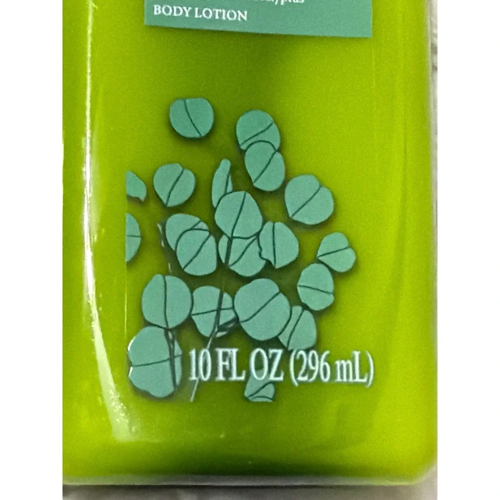 April Bath & Shower Aromatherapy Relax Body Lotion Mint Eucalyptus 10oz Set of 2